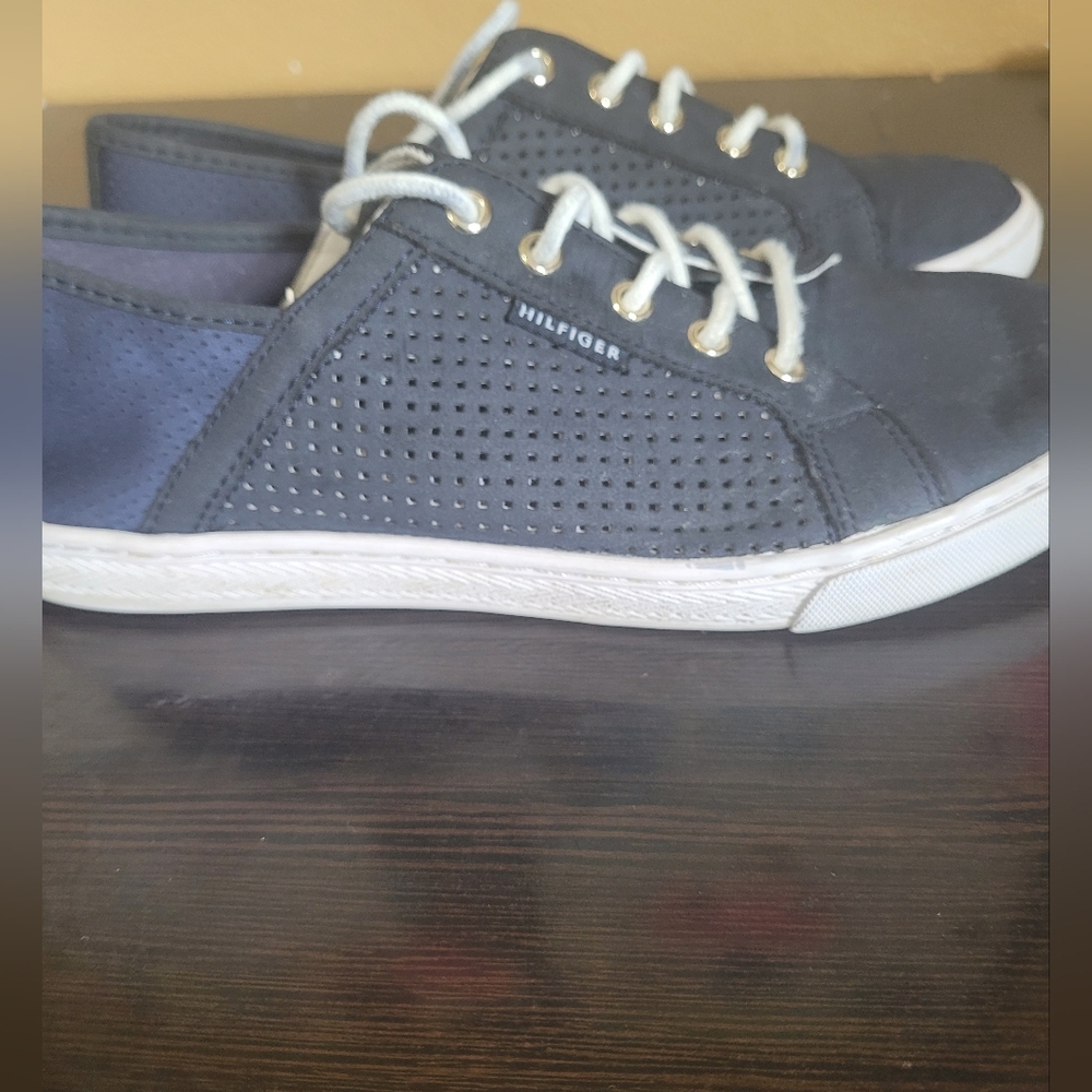Tommy Hilfiger Navy Perforated Lace-Up Sneakers for Women